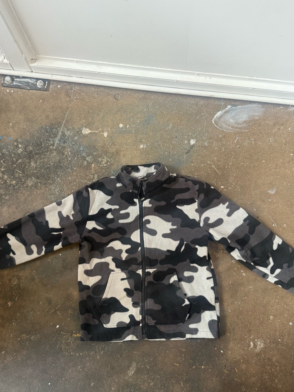 Eddie Bauer Kids Black & Gray Camo Zip Jacket